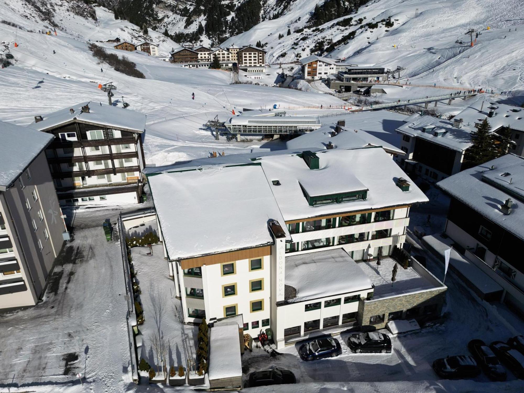 Hotel Albona Nova Zürs المظهر الخارجي الصورة